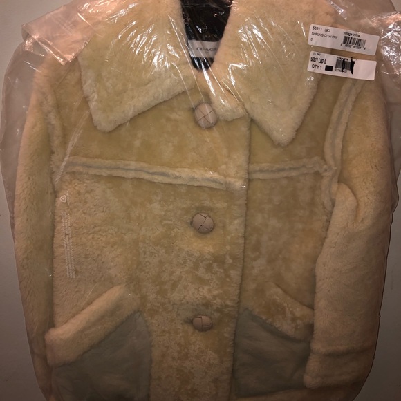 It’s COACH 1941 jacket - Picture 7 of 7